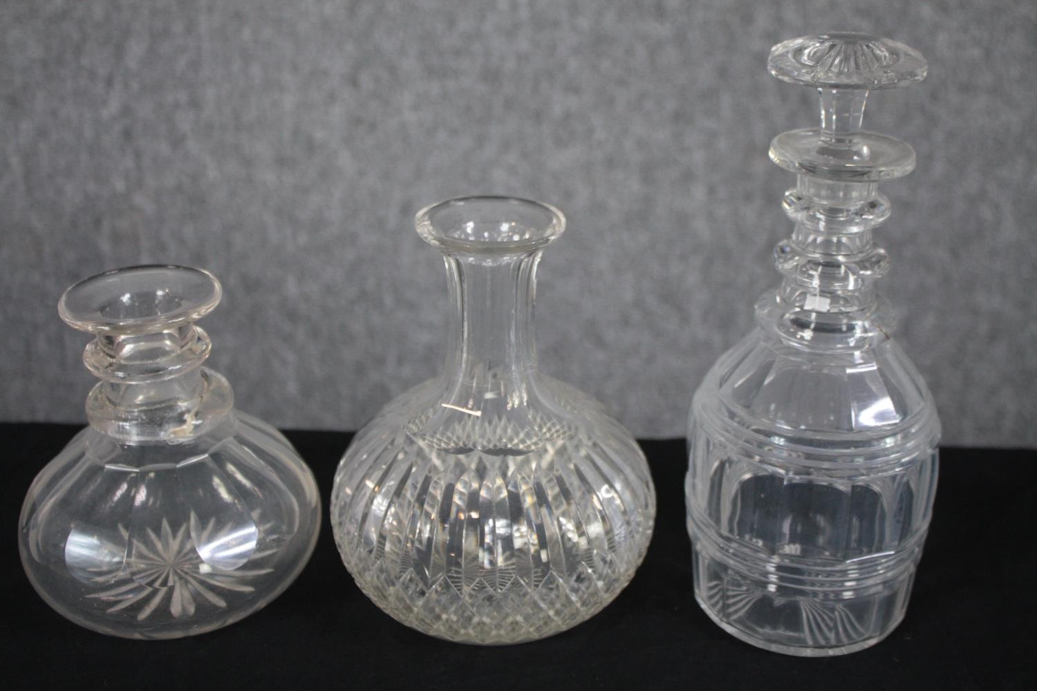 A mixed collection of 19th century blown glass decanters, jelly glasses and shot glasses. H.35cm. ( - Image 2 of 5