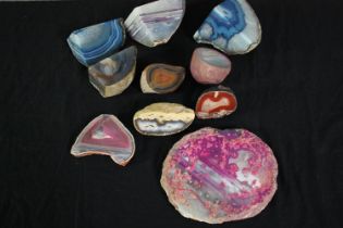 A collection of ten agate geode pieces and slices, some dyed. L.19cm. (largest)