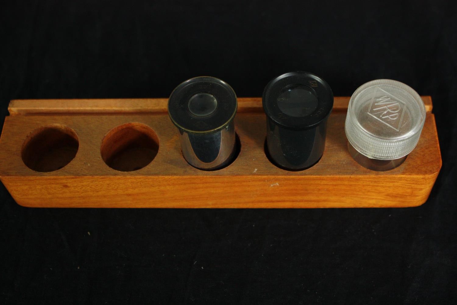 A WR Prior Microscope in a wooden travel case. Brass and black lacquered metal on a Y-shaped foot. - Image 6 of 8