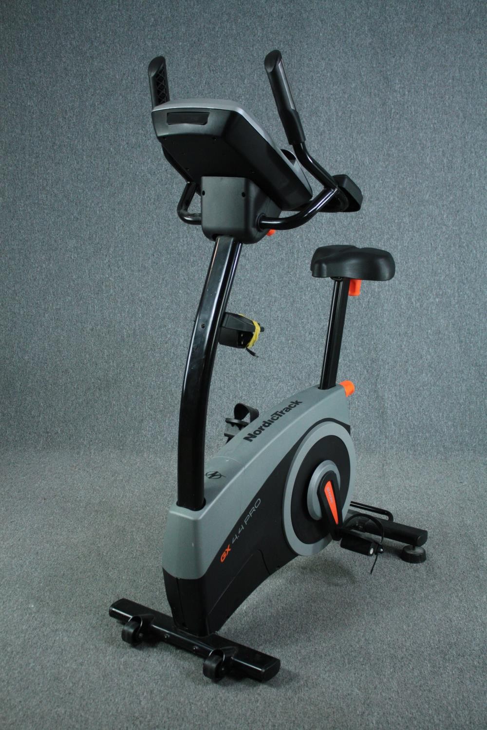 A contemporary NordicTrack exercise bike. H.160 W.110 D.31cm. - Image 2 of 7