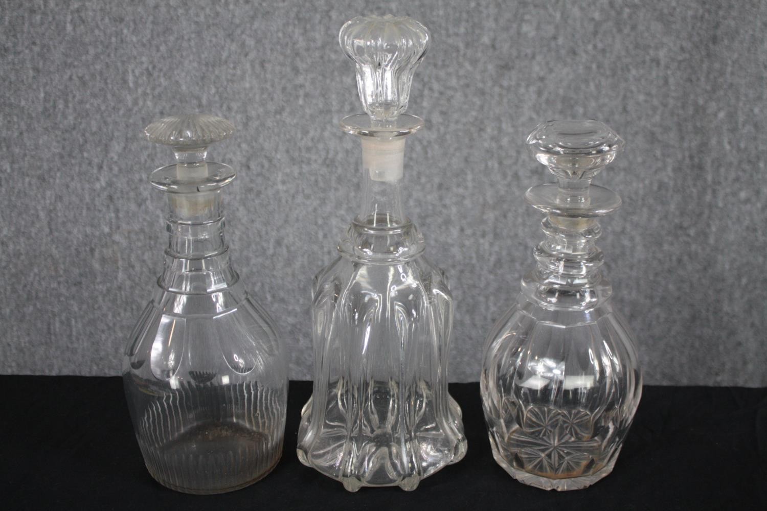 A mixed collection of 19th century blown glass decanters, jelly glasses and shot glasses. H.35cm. ( - Image 3 of 5