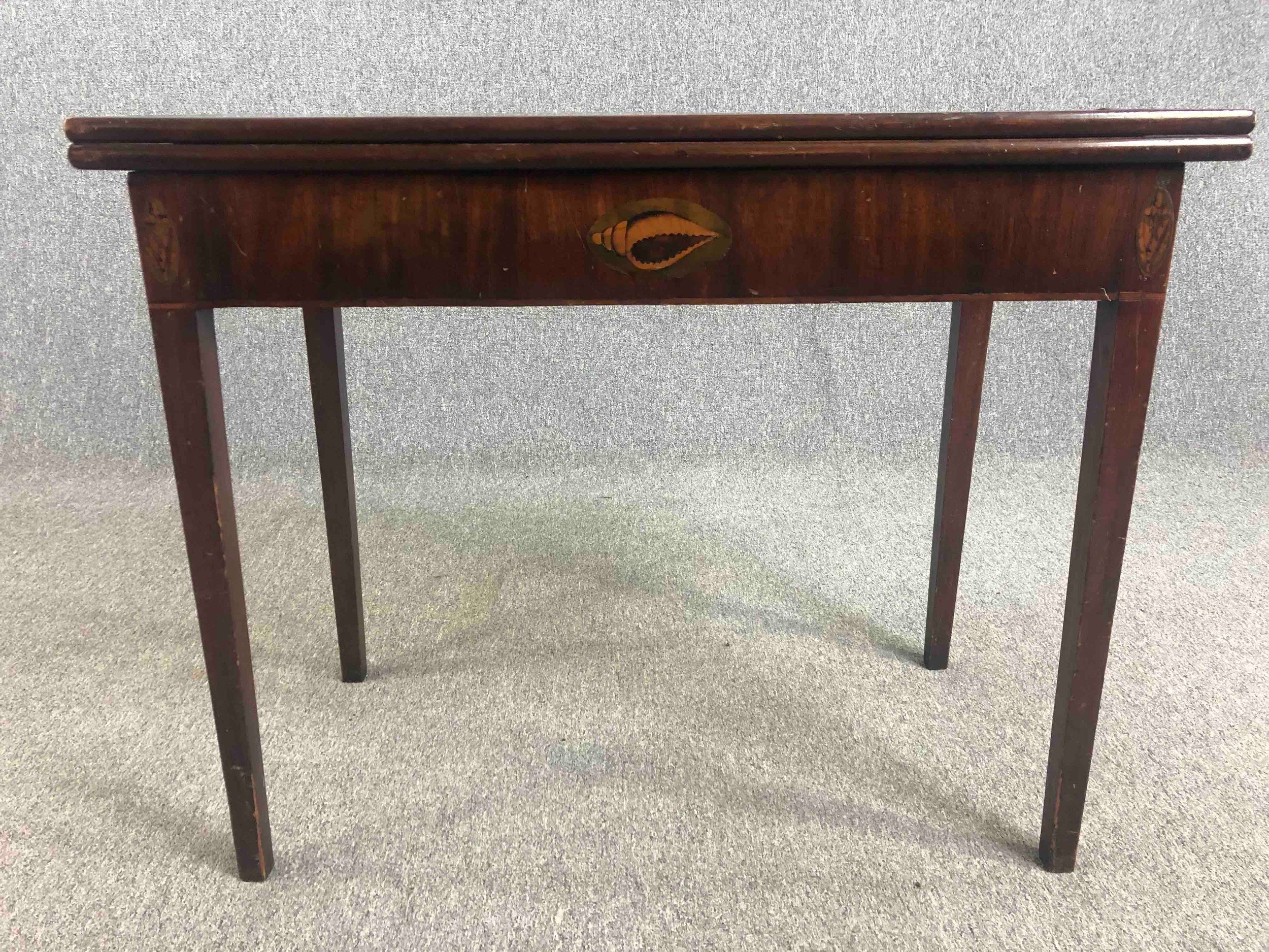 Card table, Georgian mahogany with satinwood and olivewood conch shell inlay. H.72 W.93 D.90cm. - Image 2 of 9