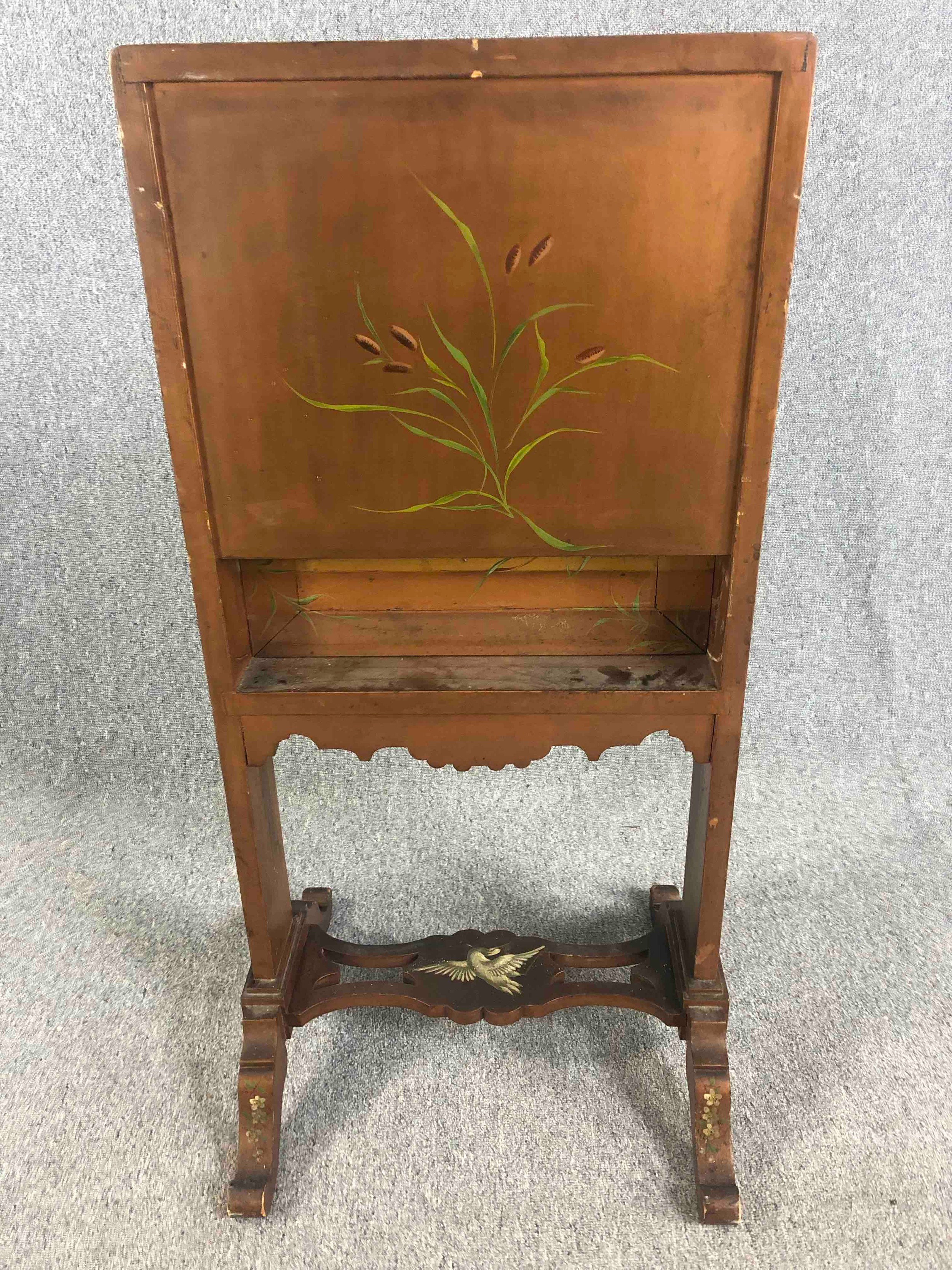 A late 19th century Chinoiserie decorated and lacquered secretaire screen with fall front - Image 8 of 9