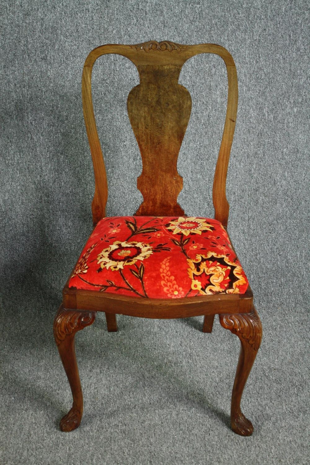 Dining chairs, a set of seven mid 20th century walnut Georgian style to include two carver - Image 2 of 7