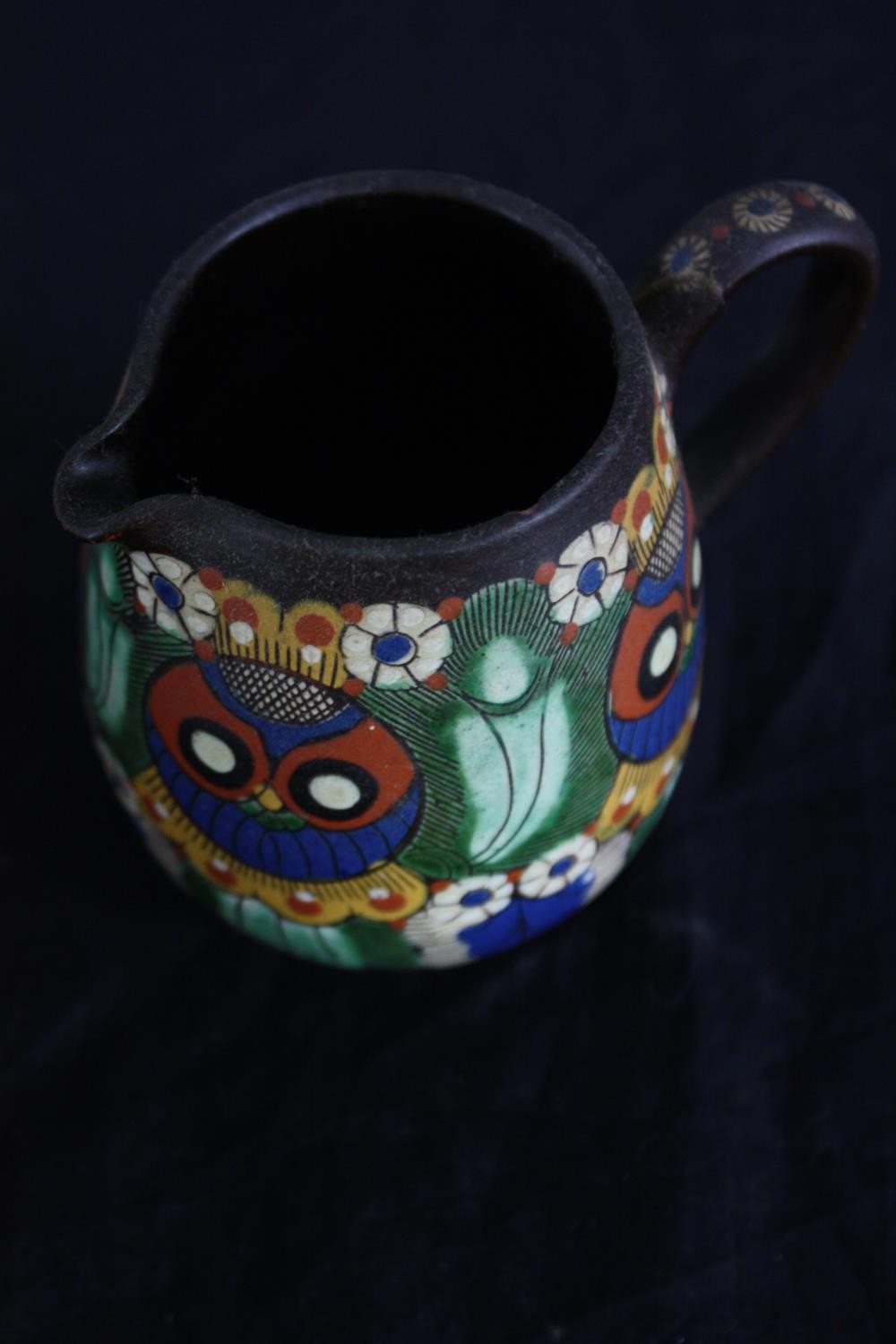 A Thoune owl jug. Swiss pottery. Signed on the base and numbered 30. H.10cm. - Image 4 of 6