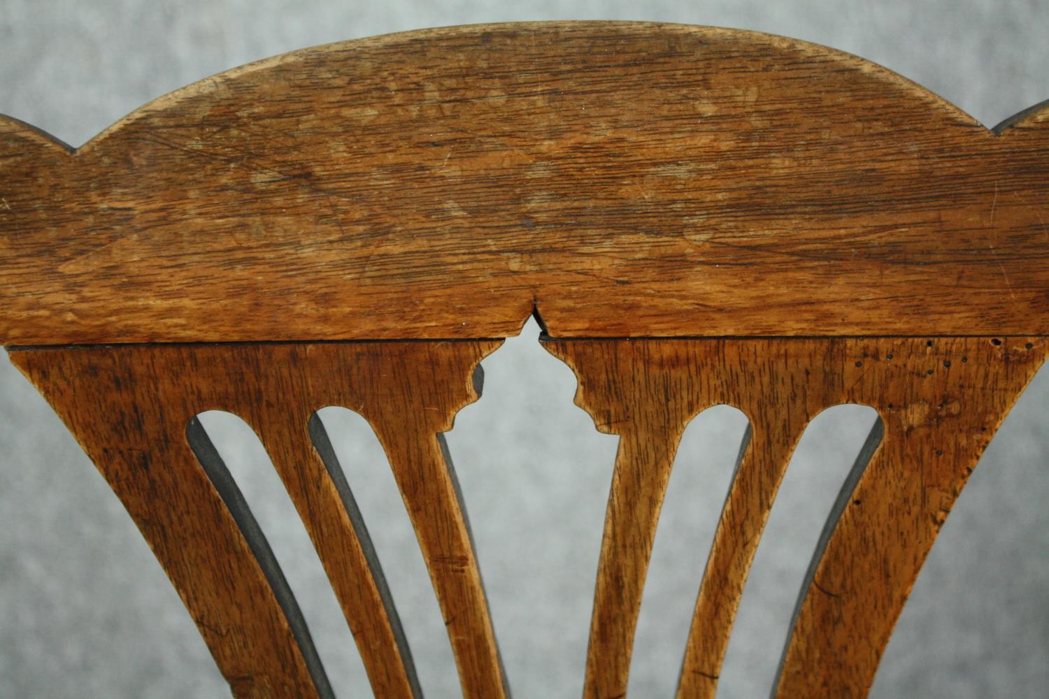Carver armchairs, a near pair, Georgian oak and elm. - Image 9 of 9