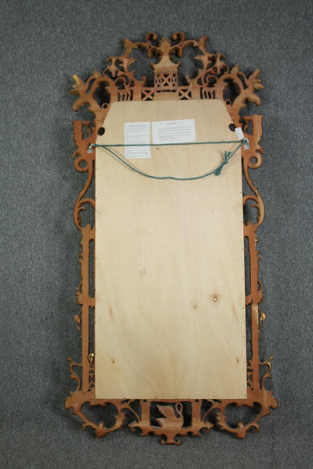 Pier mirror, full height carved giltwood in the Chinese Chippendale style. H.200 W.100cm. - Image 5 of 5