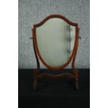 Swing mirror, 19th century mahogany. H.57 W.37cm.