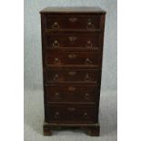 Pedestal chest, 18th century oak of six drawers on bracket feet. (Probably with it's original