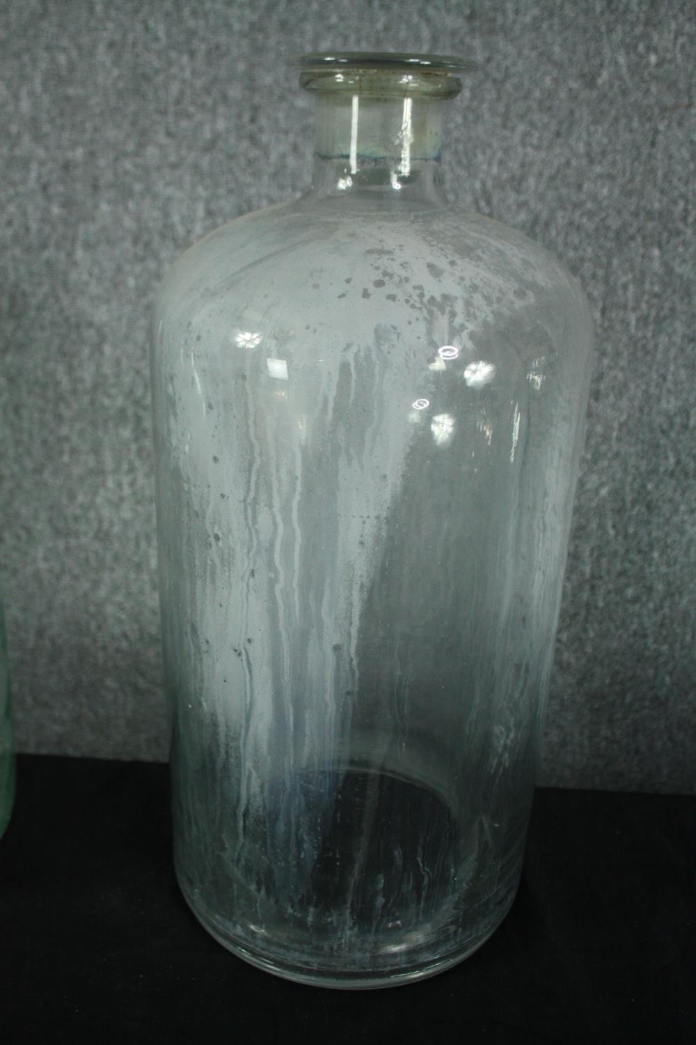 A collection of fourteen large glass pickling jars. Probably early twentieth century but maybe - Image 5 of 5