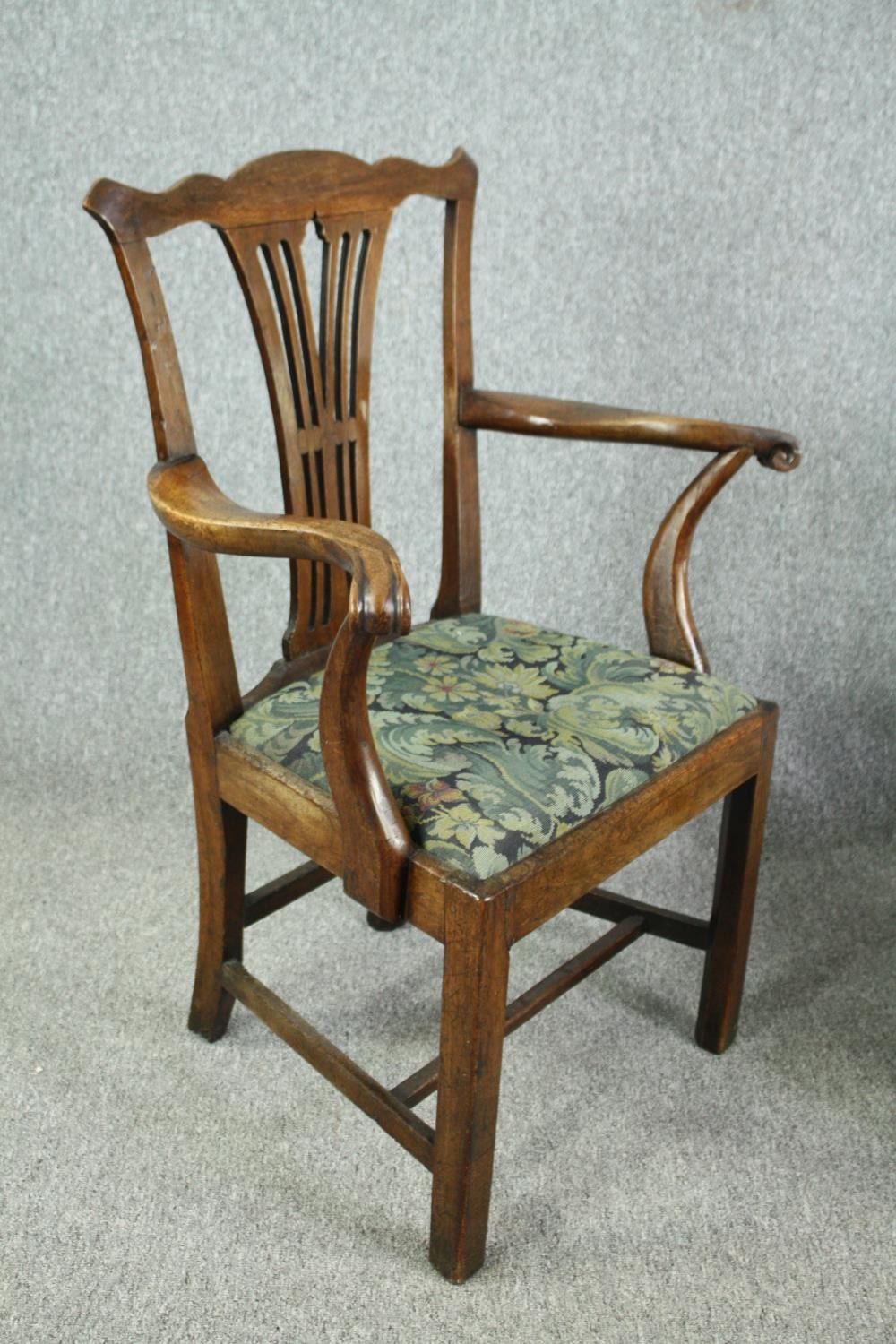 Carver armchairs, a near pair, Georgian oak and elm. - Image 3 of 9