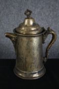A silver plates tankard with etched floral decoration. H.32cm.