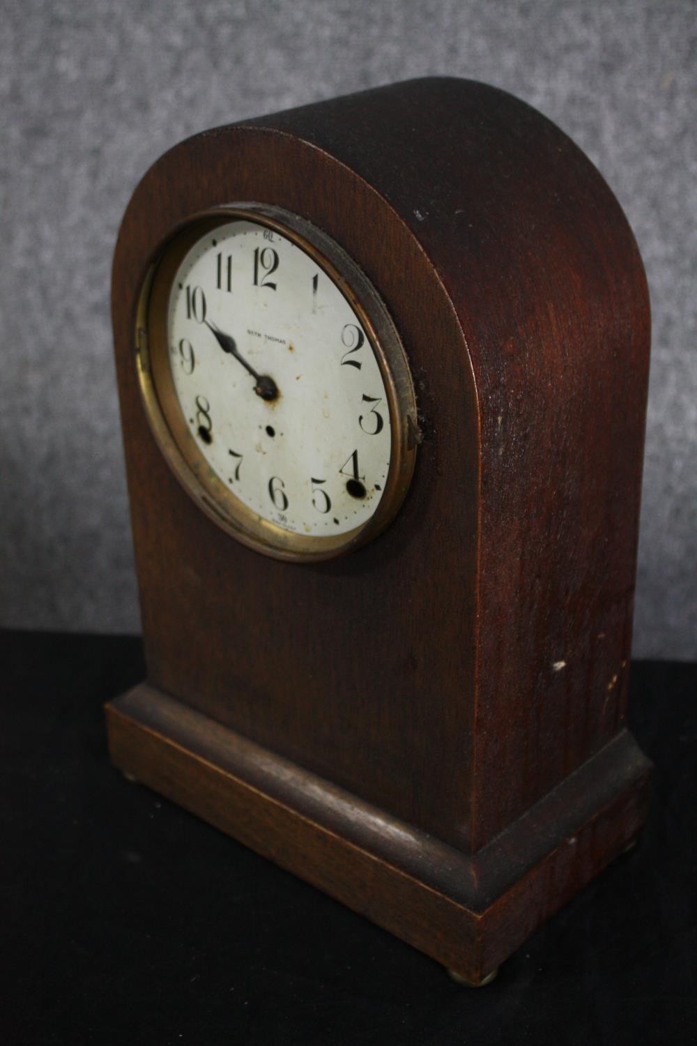 Seth Thomas Clock Company. Mantle clock. Circa 1915. Made in the USA. H.32cm. - Image 4 of 5