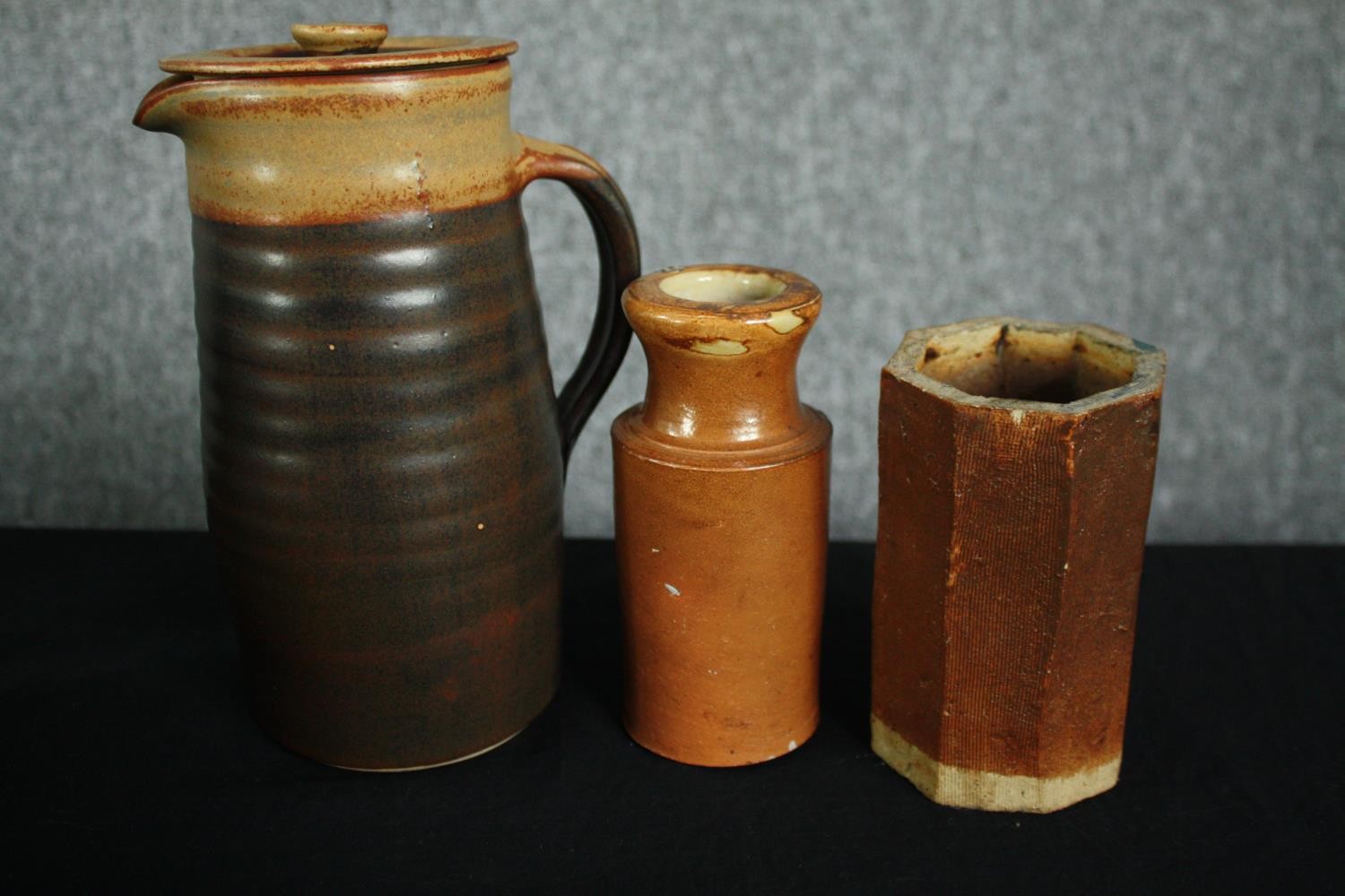 A mixed assortment of stoneware and earthenware pots and vases. Includes a matching coffee pot, jug, - Image 3 of 17