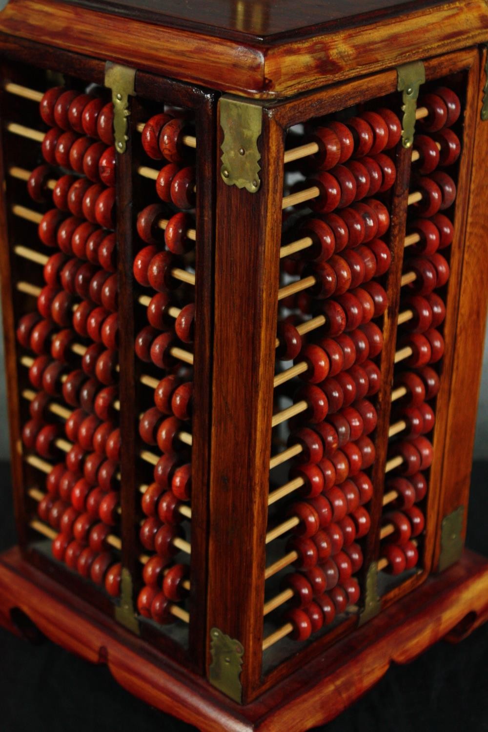 A table lamp fashioned from a four-part abacus with a woven rice picking hat type shade. The - Image 3 of 6