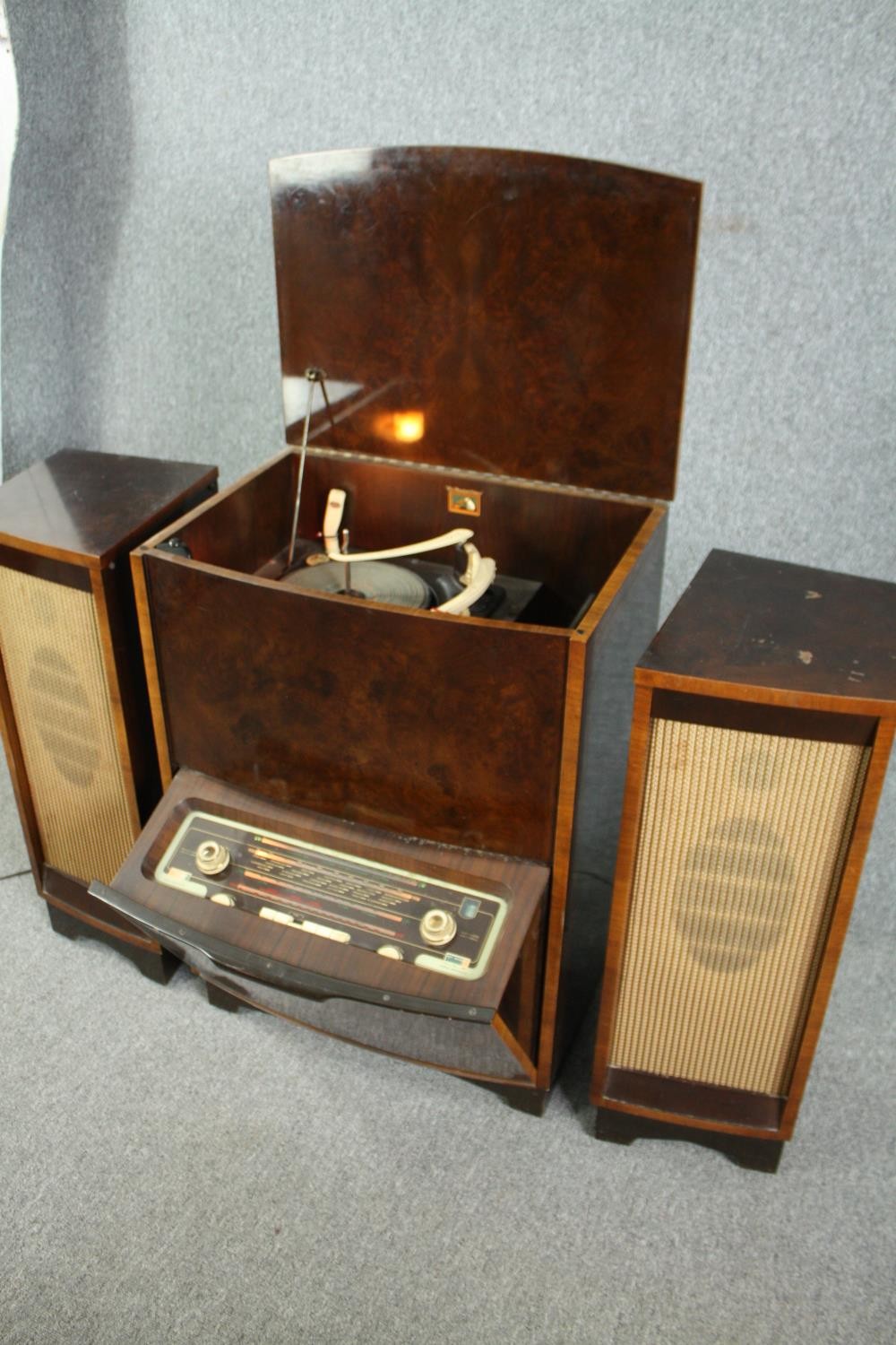 HMV radiogram, Garrard RC.121, mid century burr walnut cased with matching speakers. H.86 W.61 D. - Image 12 of 22