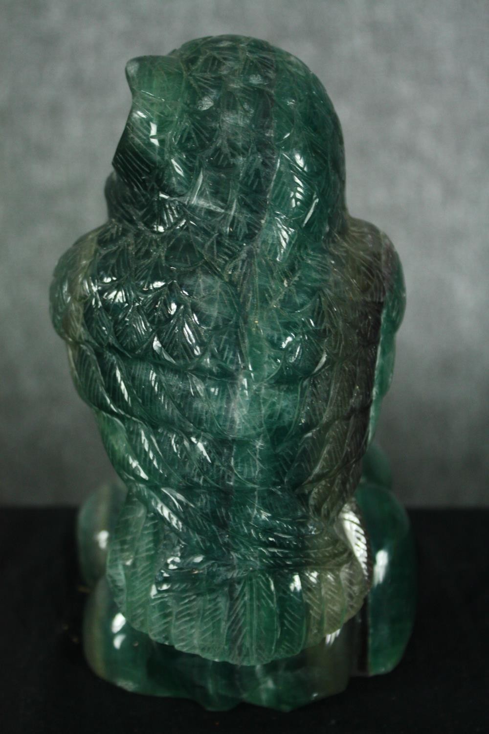 A carved fluorite owl with yellow glass eyes. H.18cm. - Image 4 of 5