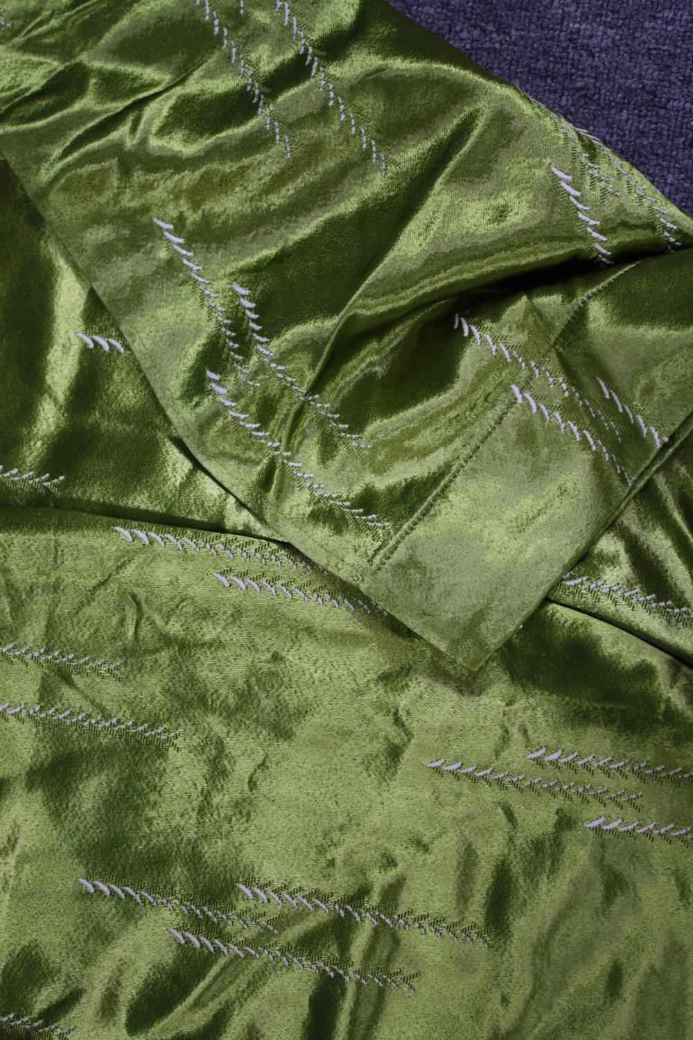Five green silk velvet lined curtains. L.123 W.47cm. (largest) Proceeds from this lot will be - Image 6 of 6
