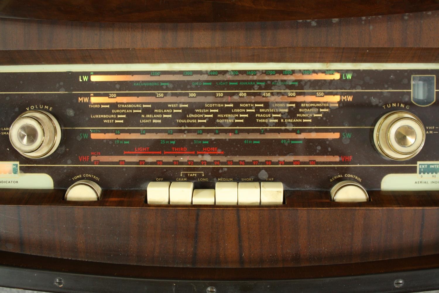 HMV radiogram, Garrard RC.121, mid century burr walnut cased with matching speakers. H.86 W.61 D. - Image 5 of 22