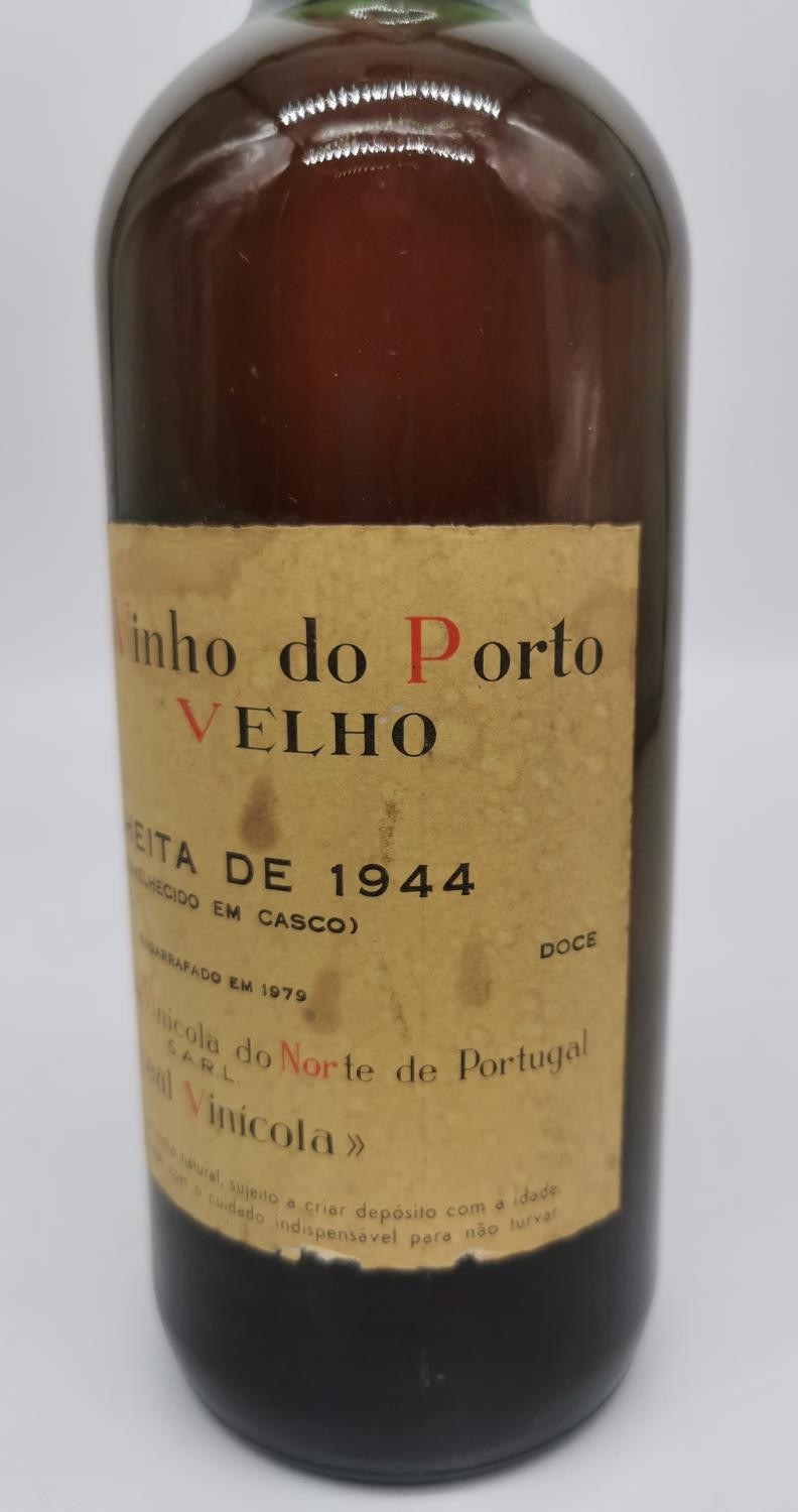 Vinho Do Porto Velho, Colheita de 1944, 75 cl bottle of vintage Port. - Image 4 of 6