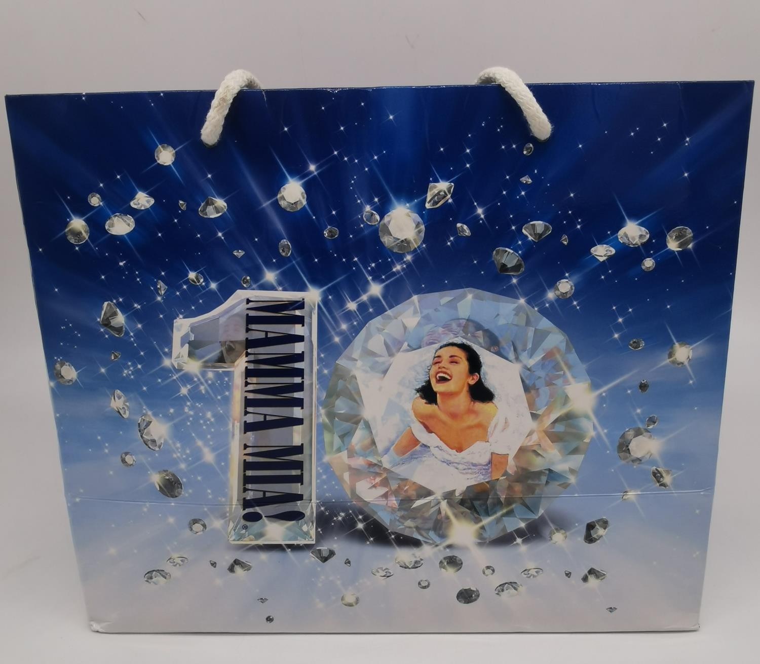 Mamma Mia 10 Year Anniversary limited edition set, including specially commissioned 10th anniversary - Image 4 of 4