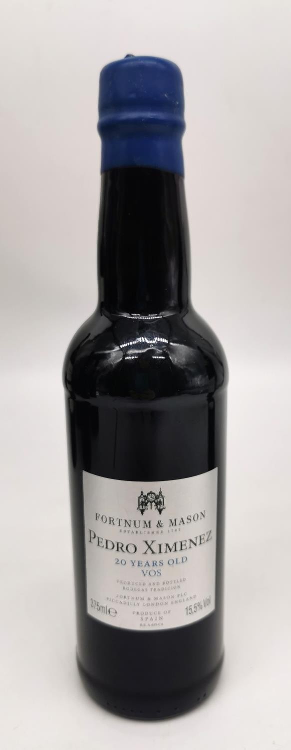 Five Bottles of Port, Fortnum & Mason 20 year old VOS, Taylors 2004 Port, Dow's Finest Reserve Port, - Image 5 of 5