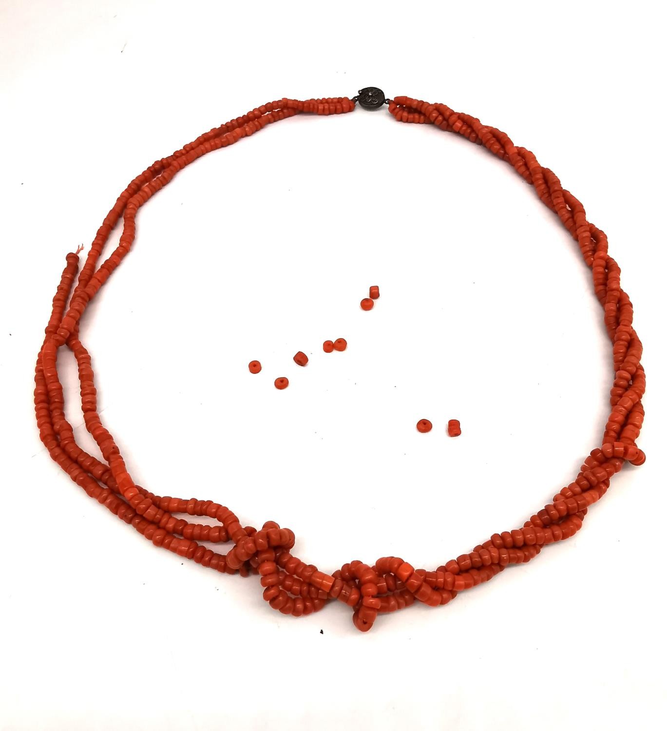 A collection of six coral bead necklaces, including a coral disc necklace, a Victorian coral bead - Image 8 of 10