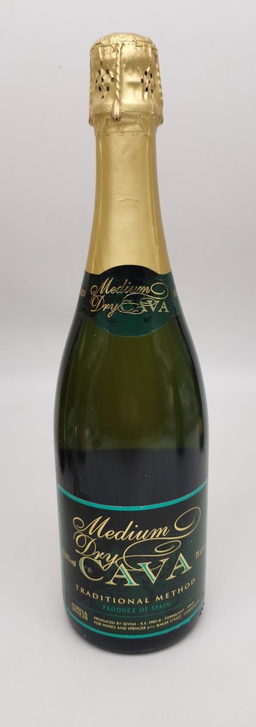 Six bottles of sparkling wine: Santa Eleni Prosecco Brut, two Michel Toring Brut, Sevisa Cava, - Image 4 of 7