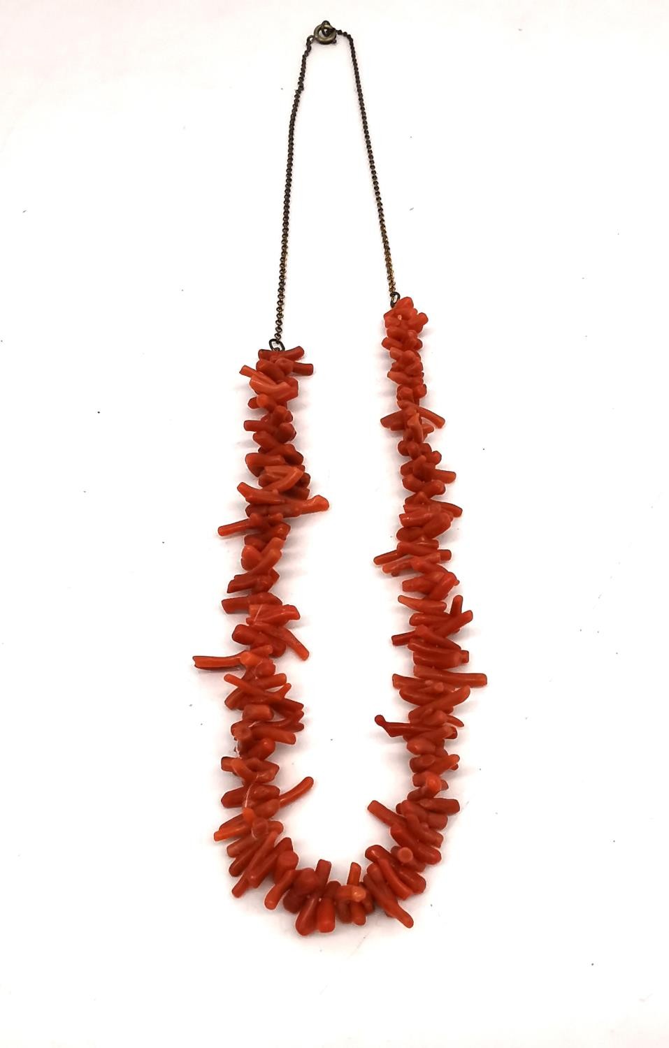 A collection of six coral bead necklaces, including a coral disc necklace, a Victorian coral bead - Image 3 of 10