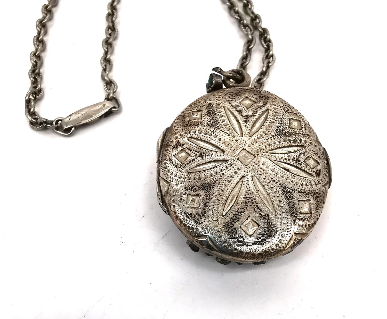 A 19th century white metal locket and metal chain. The front of the locket with an enamel plaque - Image 3 of 4
