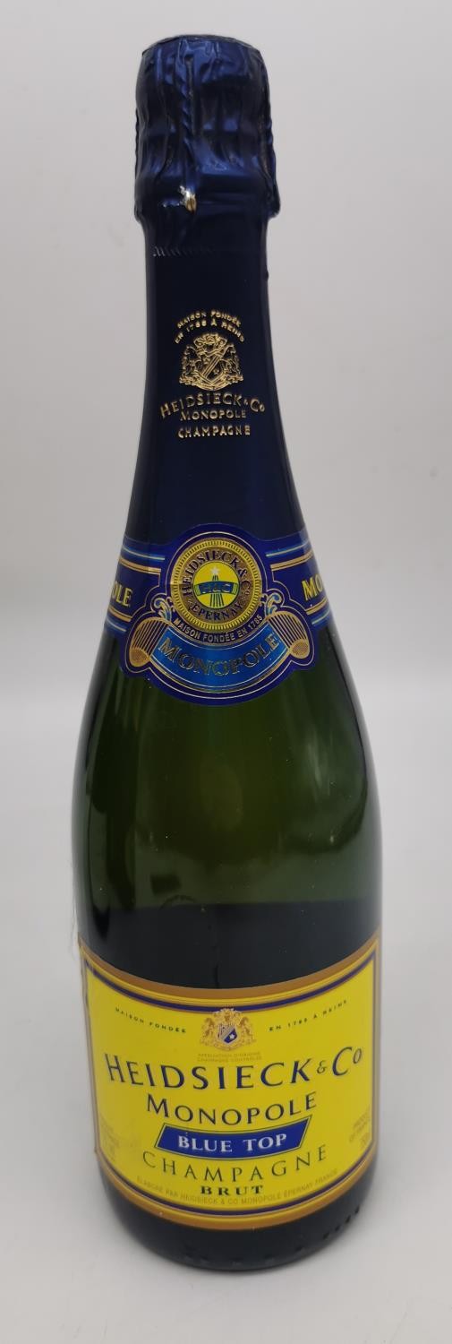 Five Bottles of Champagne: Fortnum & Mason 1994, Louis Roederer Brut, Perrier Jouer Grand Brut, - Image 6 of 6