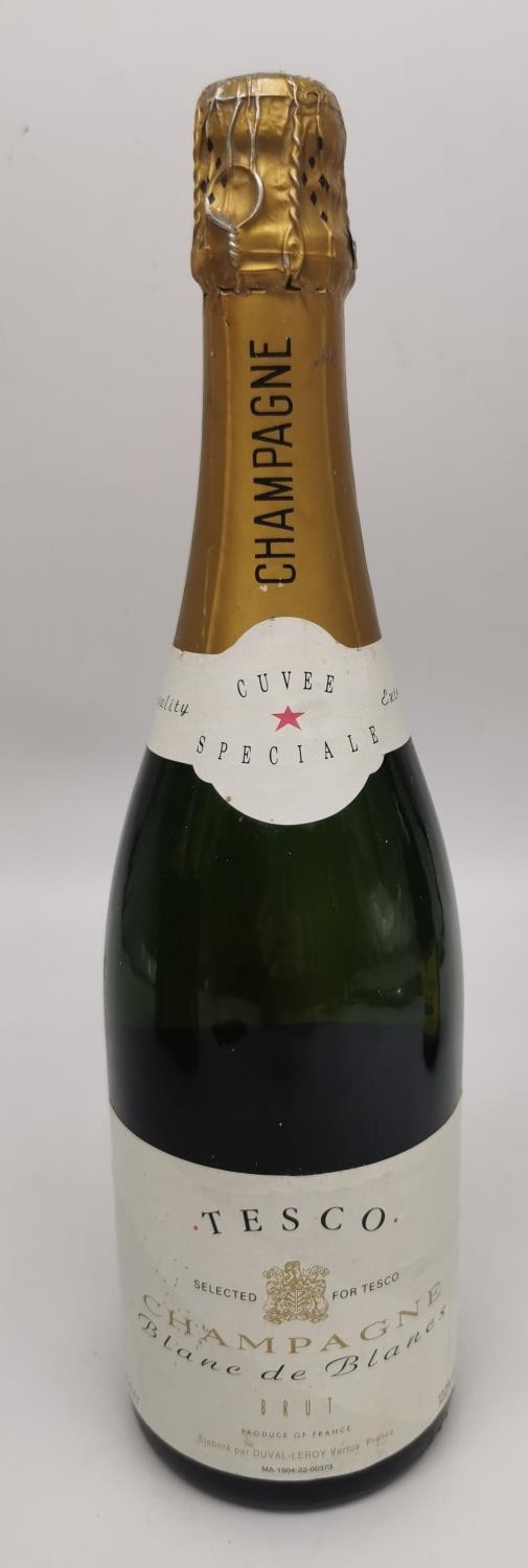 Five Bottles of Champagne: Fortnum & Mason 1994, Louis Roederer Brut, Perrier Jouer Grand Brut, - Image 5 of 6