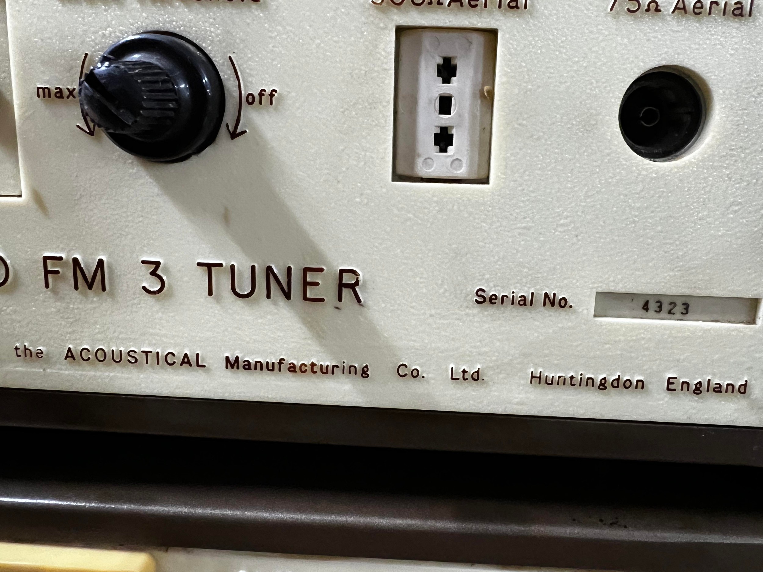 1970s Quad music system plus some cables. Quad 303 serial 27022. 33 serial 29246. FM3 serial 4323. A - Image 12 of 16