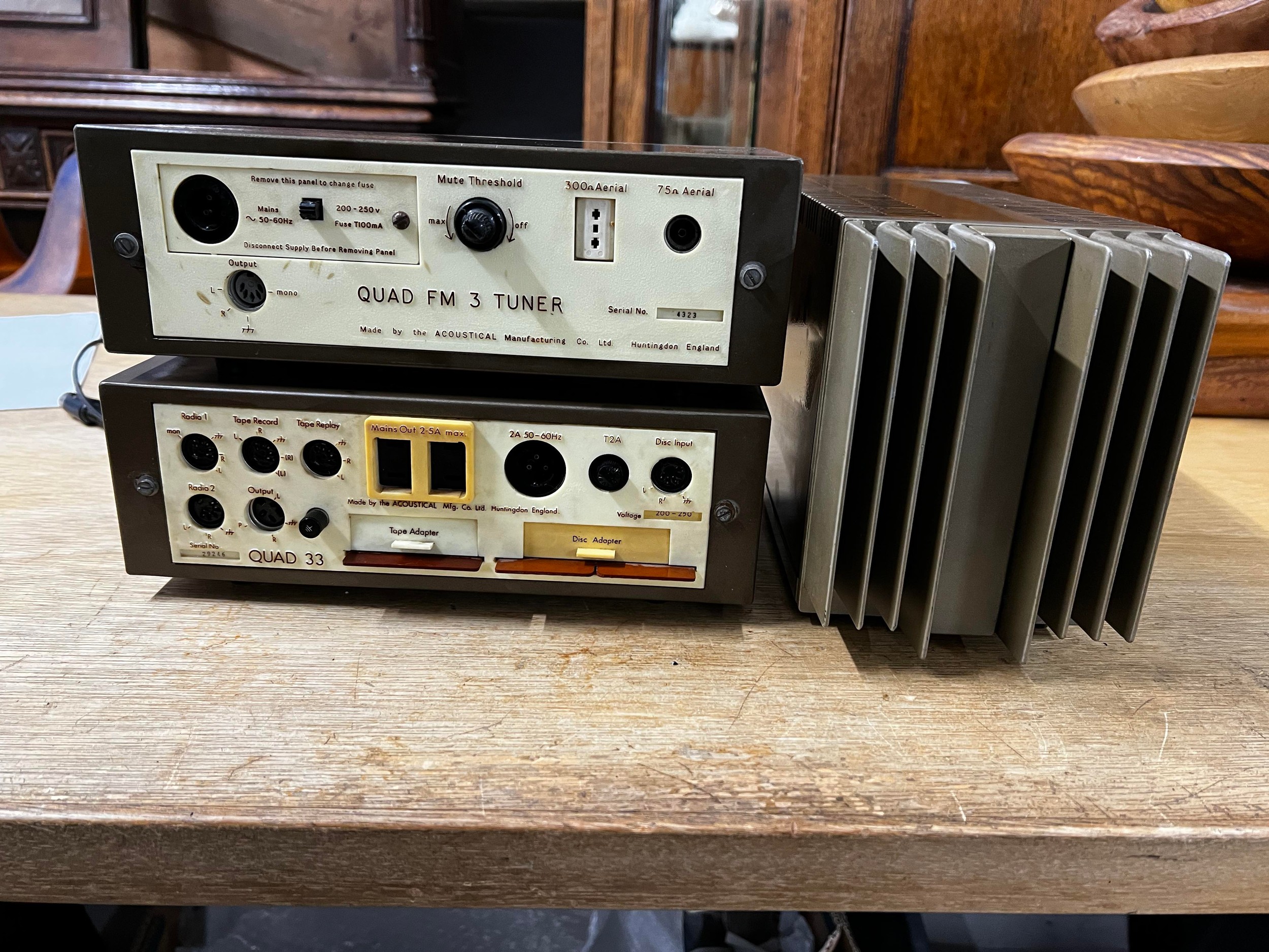 1970s Quad music system plus some cables. Quad 303 serial 27022. 33 serial 29246. FM3 serial 4323. A - Image 8 of 16