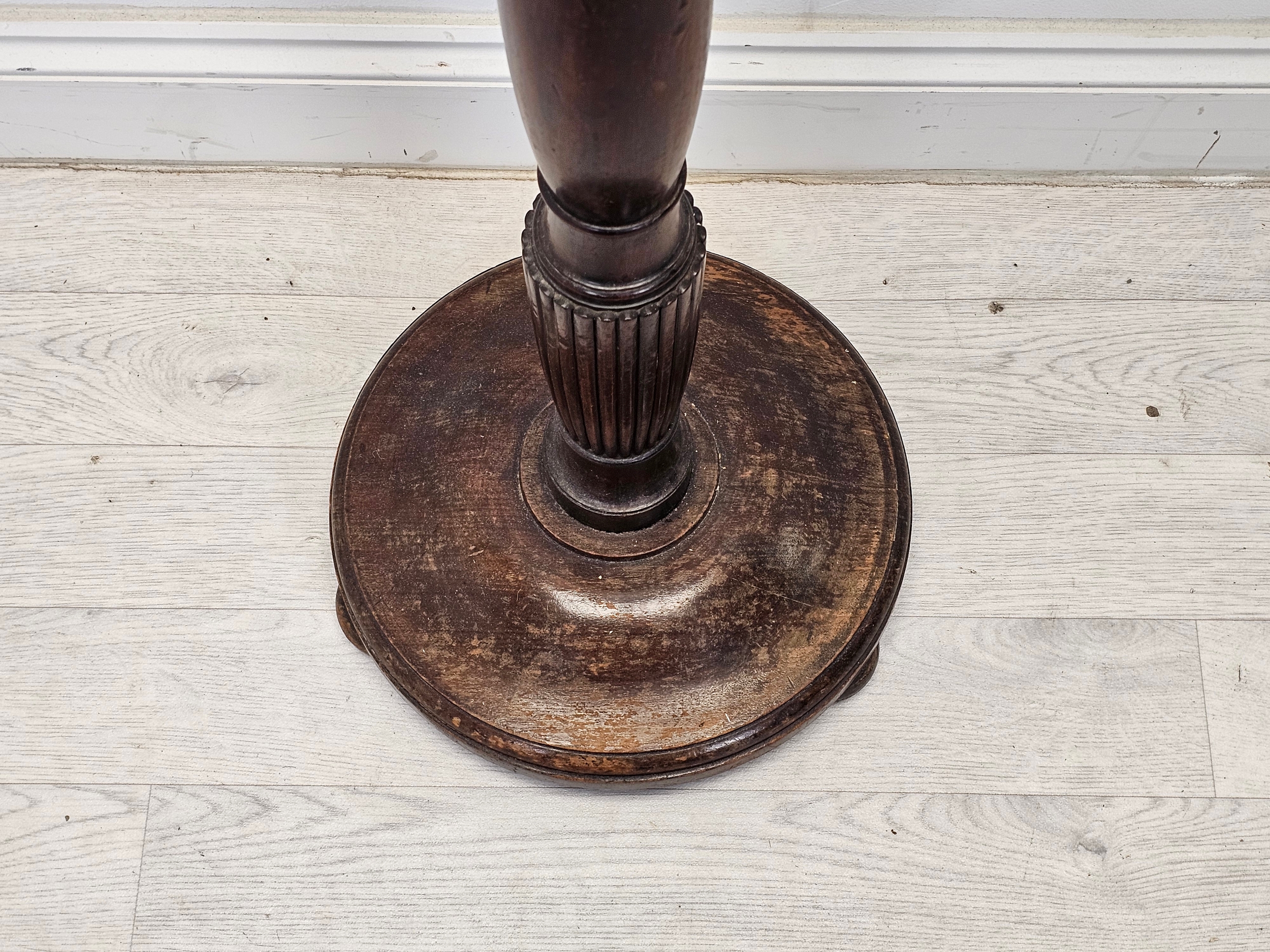 A C.1900 mahogany torchère. H.153cm. - Image 4 of 4