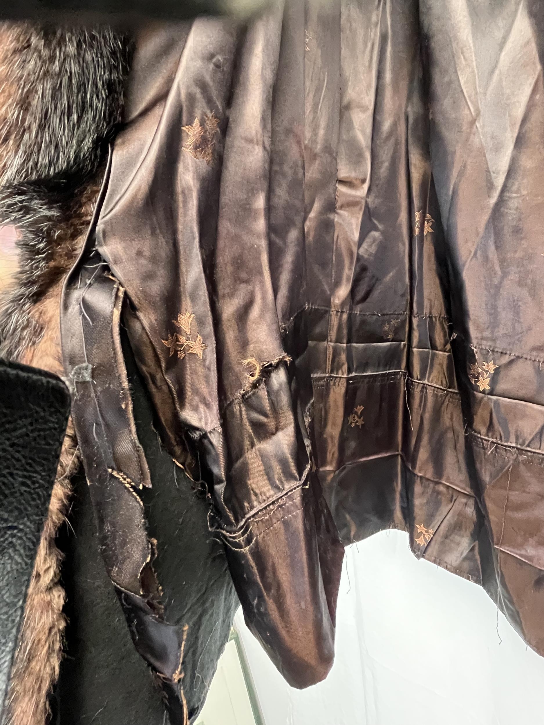 Three vintage mink and fur coats, sizes from left to right H.110 inside arm 32cm. H.120 inside arm - Image 9 of 9