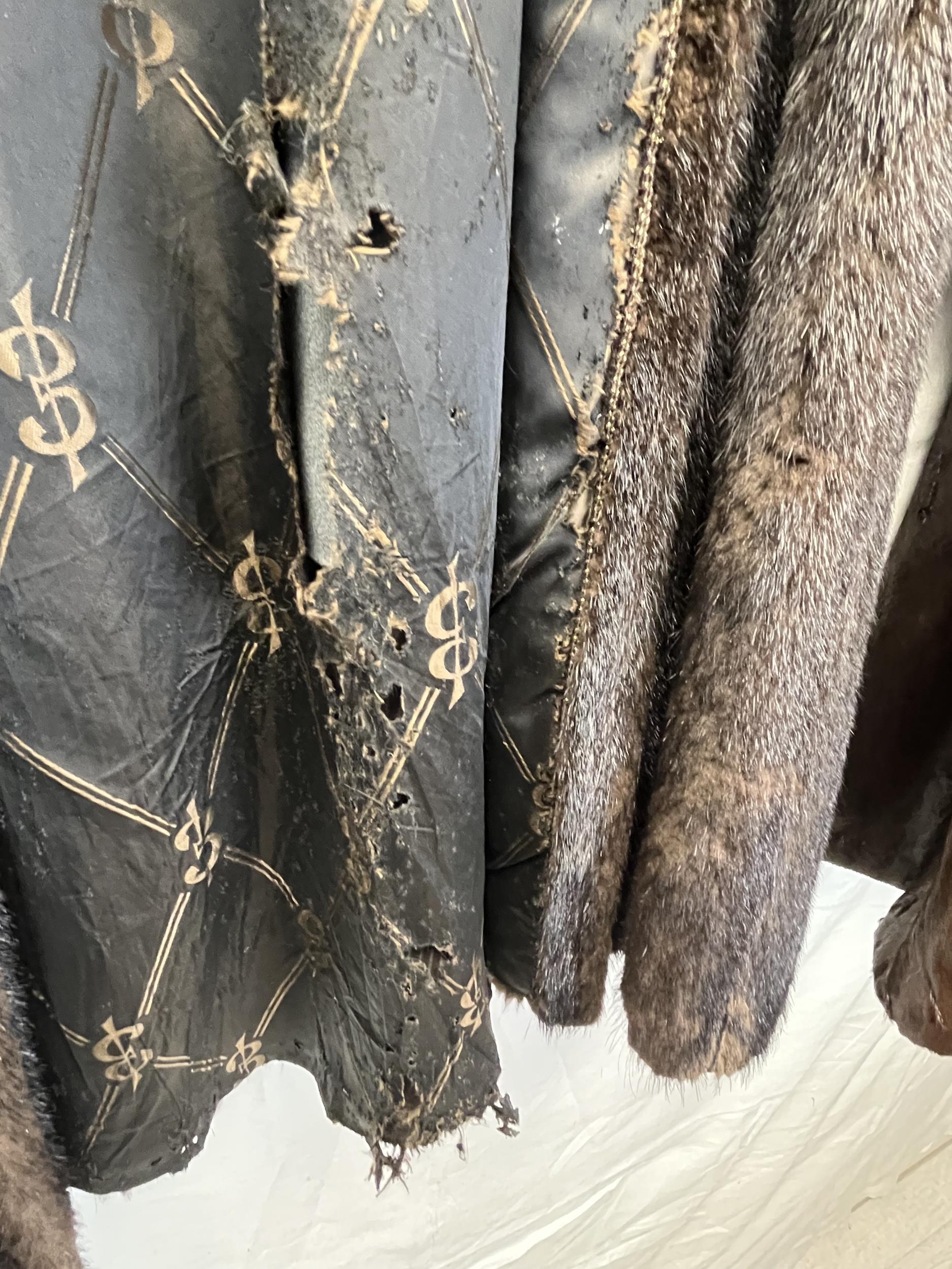 Three vintage mink and fur coats, sizes from left to right H.110 inside arm 32cm. H.120 inside arm - Image 6 of 9