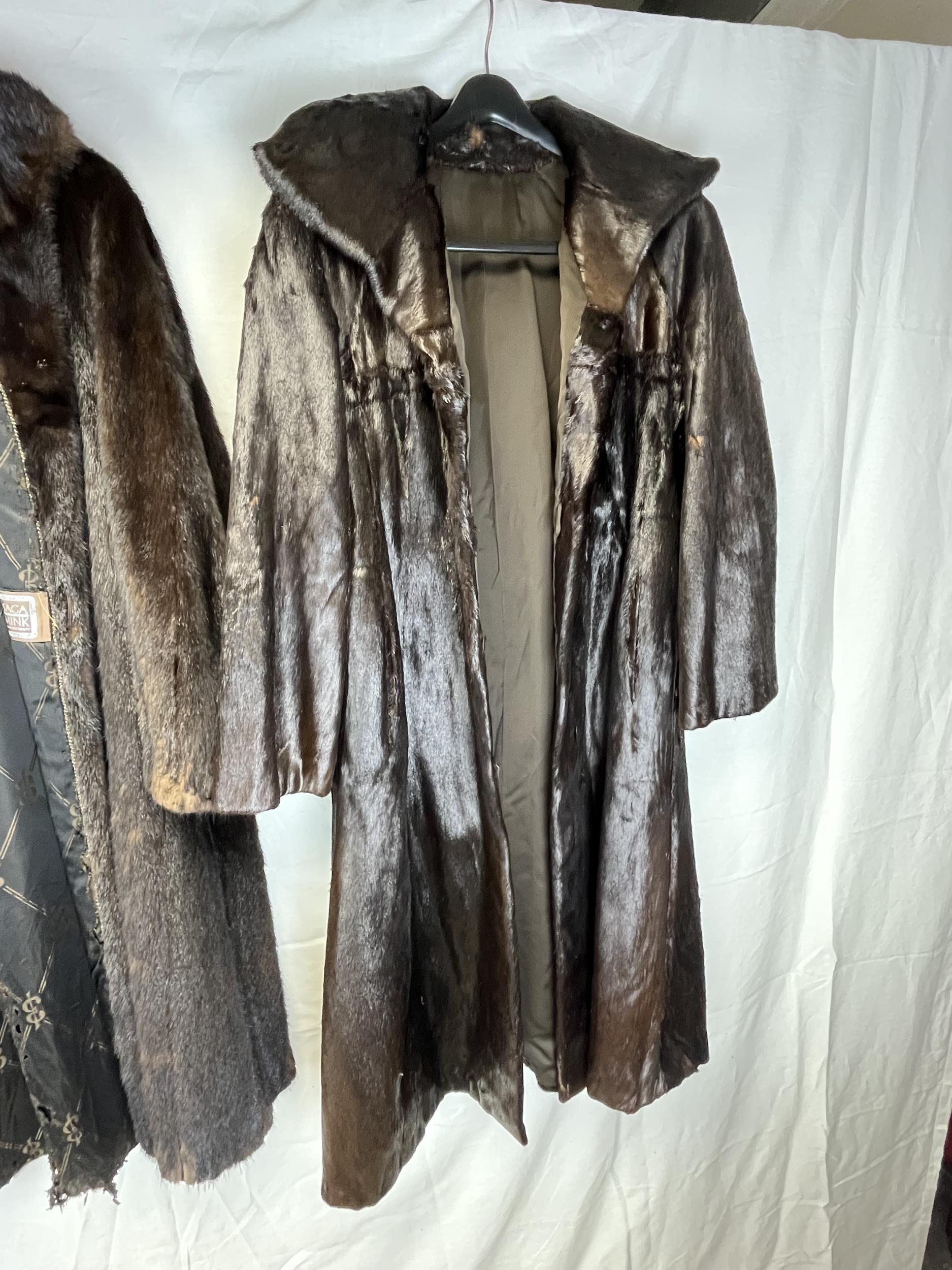 Three vintage mink and fur coats, sizes from left to right H.110 inside arm 32cm. H.120 inside arm - Image 2 of 9
