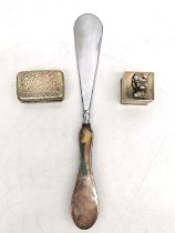 Georgian silver lockable ink well with pen stand, a Victorian pill box and a silver handled shoehorn