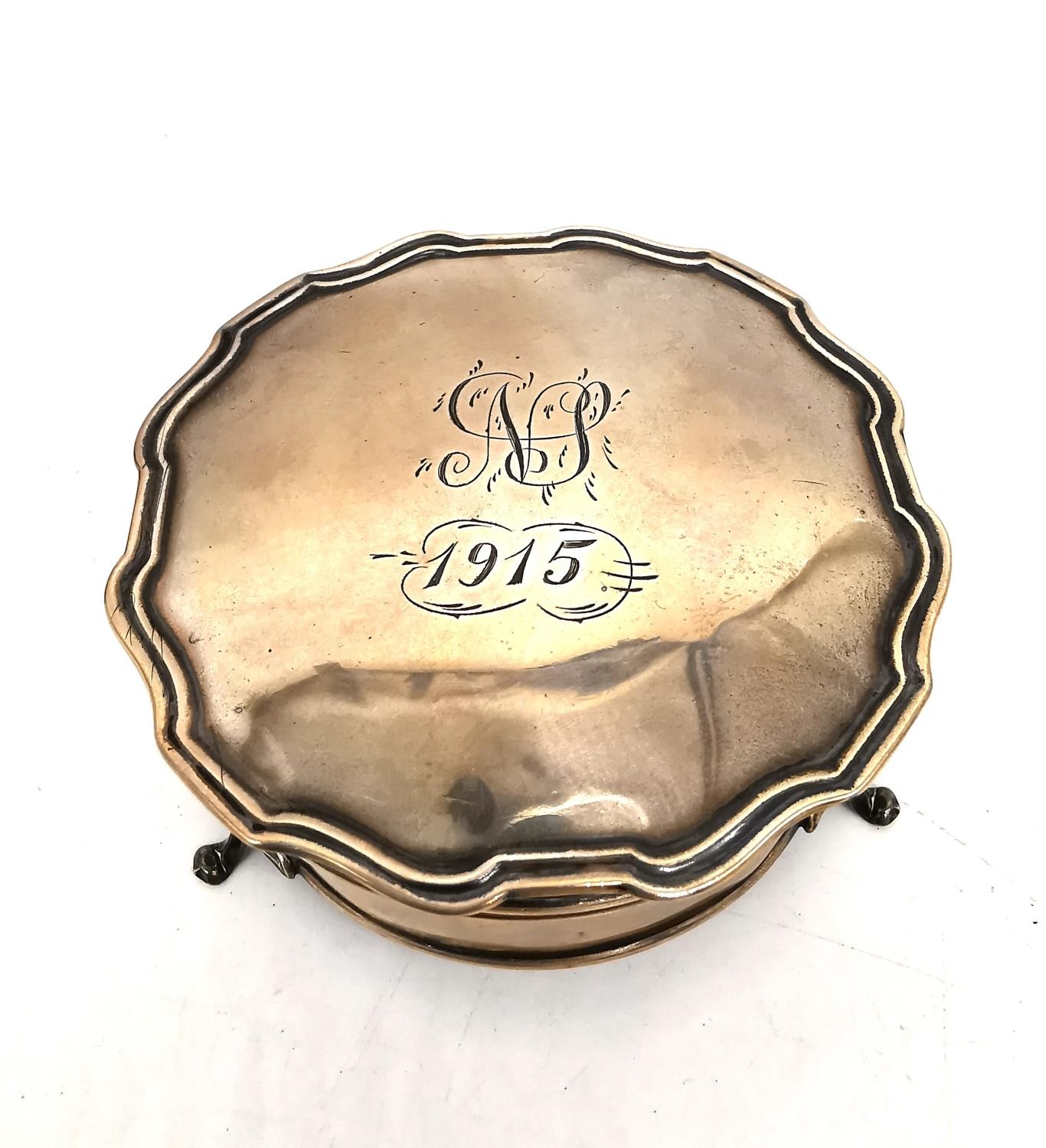 An Edwardian silver lidded pot and a three footed silver scalloped edge ring box. Various makers. ( - Image 3 of 8