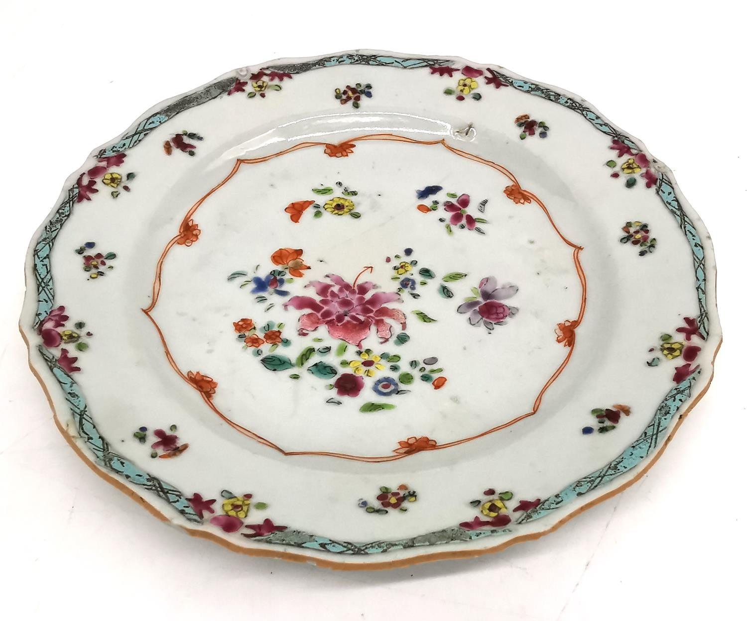 A Chinese 18th century export ware Famille rose hand painted floral design side plate with green - Image 2 of 5