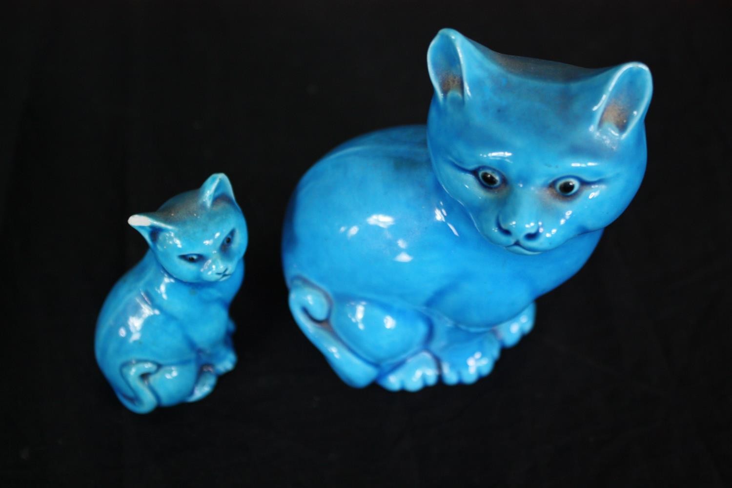 A ceramic glazed Fo dog along with two pairs of similar and other glazed items. H.33cm. (Largest). - Image 9 of 11