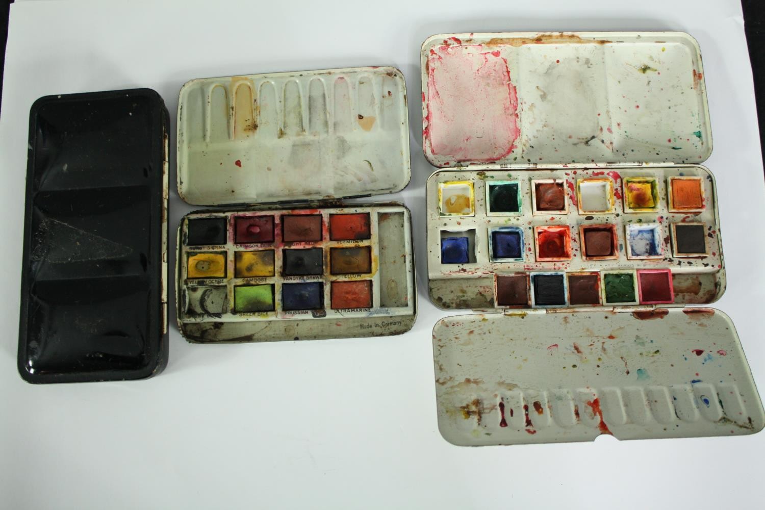 Three early 20th century metal travelling watercolour sets, one Reeves Student colour box No.53. H. - Image 3 of 5