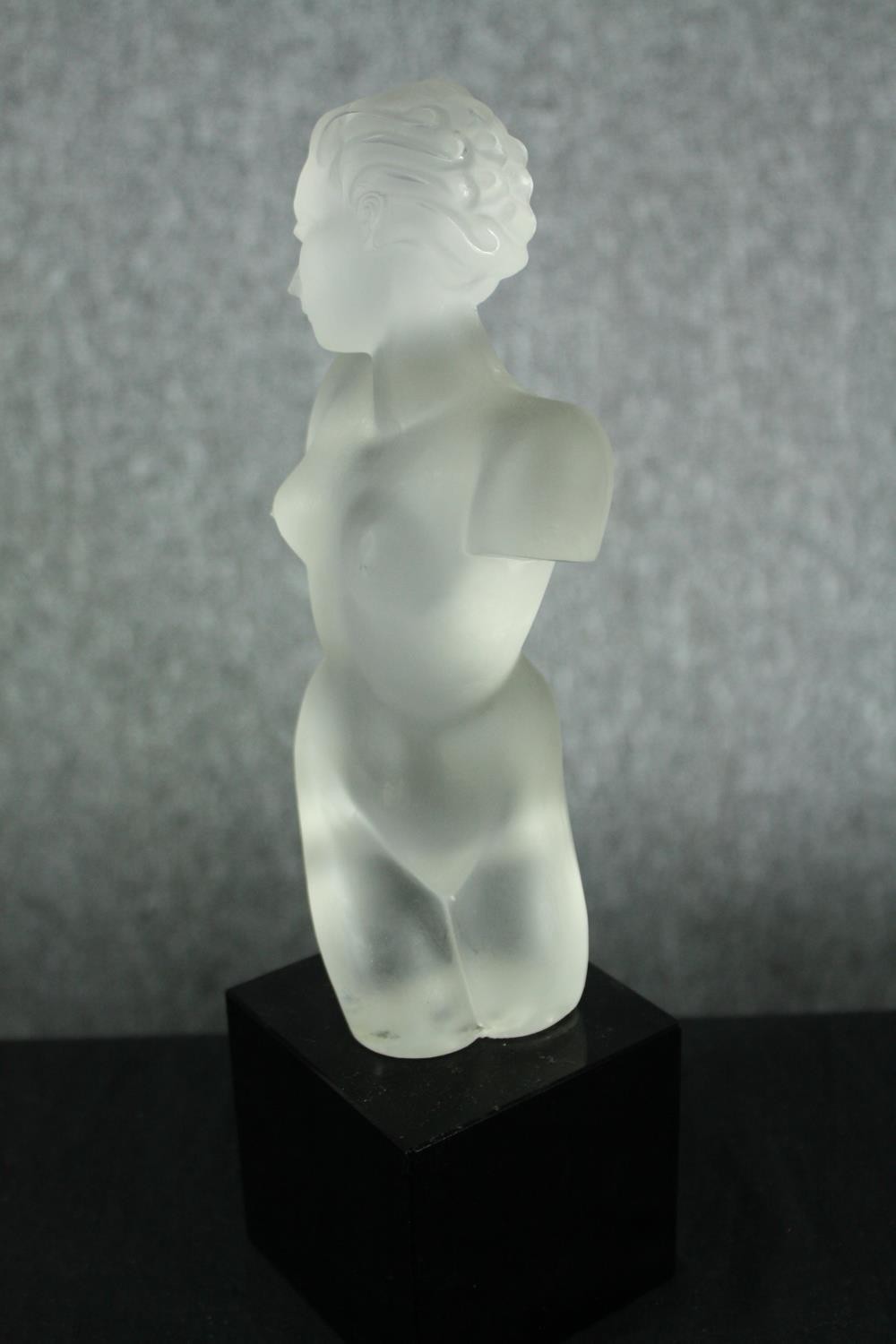 A Schlevogt Czech Art Deco frosted glass figure of a nude female torso by Eleon Von Rommel. H.29cm. - Image 2 of 6