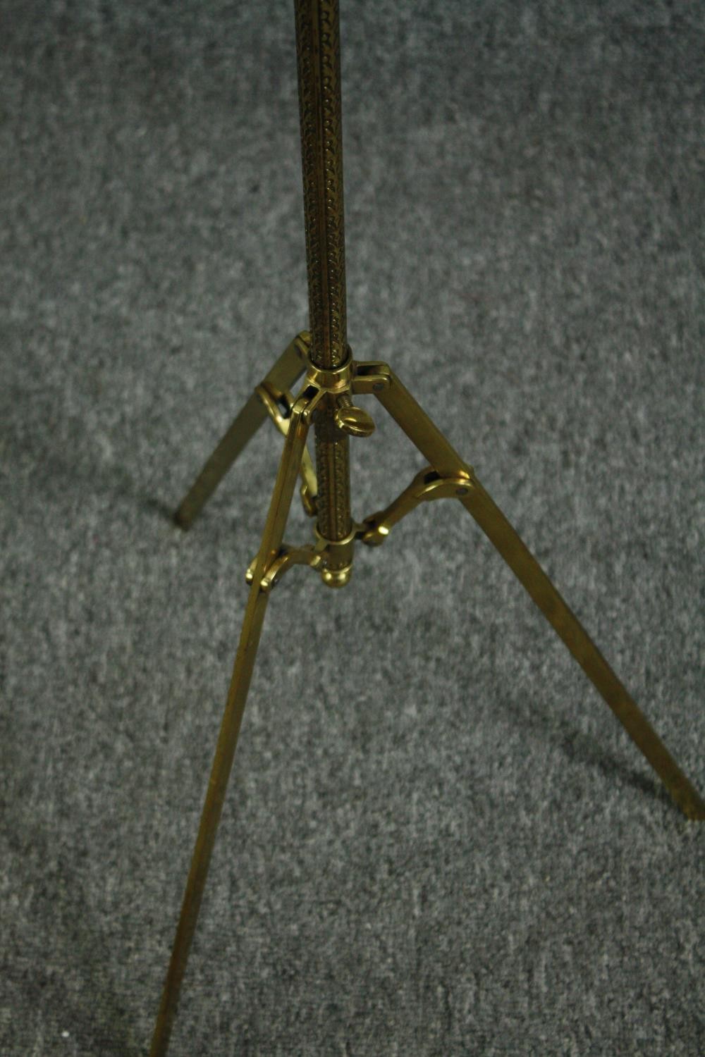 A modern folding brass music stand. H.130cm. - Image 4 of 4