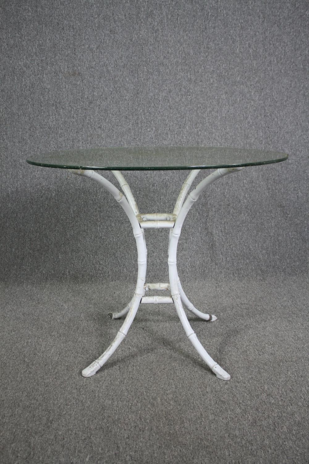 Garden or conservatory table, plate glass on faux bamboo painted metal base. H.74 Dia.91cm. - Image 3 of 4