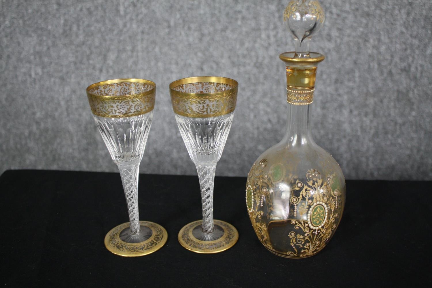 A mixed collection of glass: A conical Whitefriars glass, Baccarat wine glasses, a Bohemian gilt - Image 2 of 10