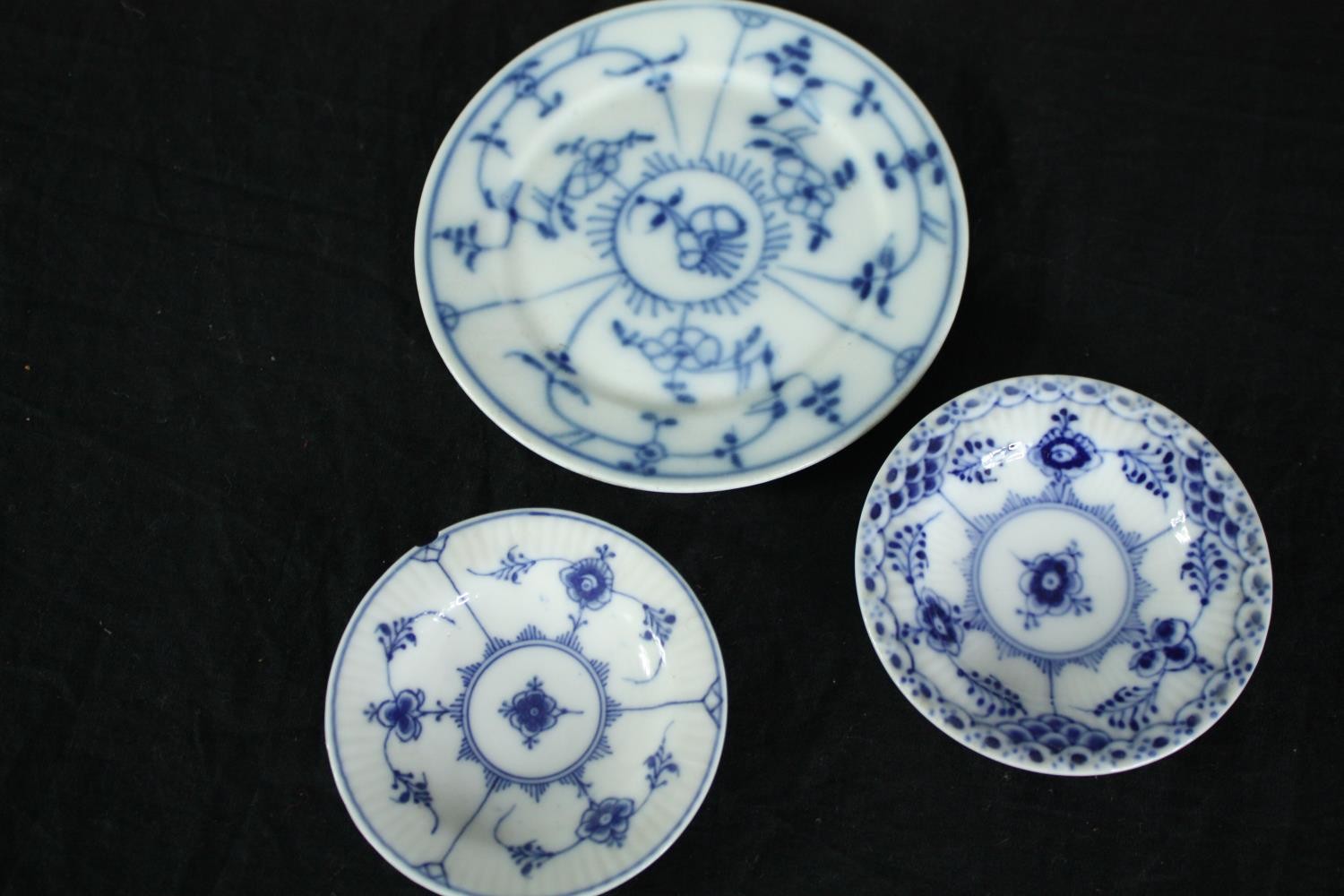 A collection of Royal Copenhagen and other porcelain, including a rowan berry vase, a miniature blue - Image 4 of 6