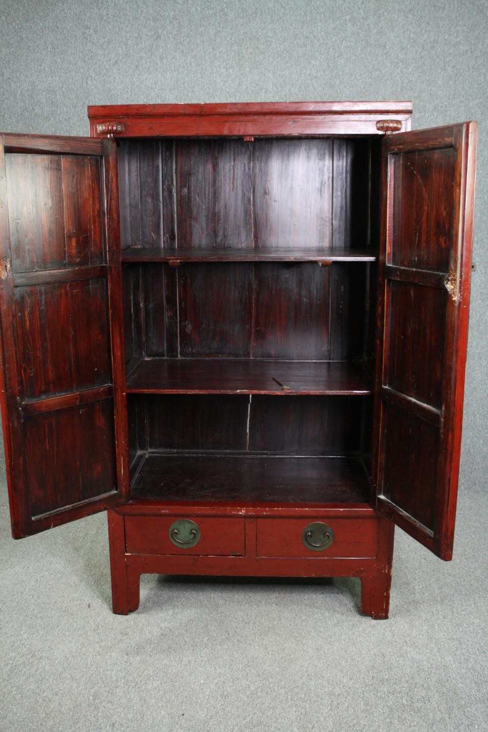 Hall cupboard, Chinese lacquered with incised bronze locking plate and fitted with base drawers. H. - Image 5 of 8