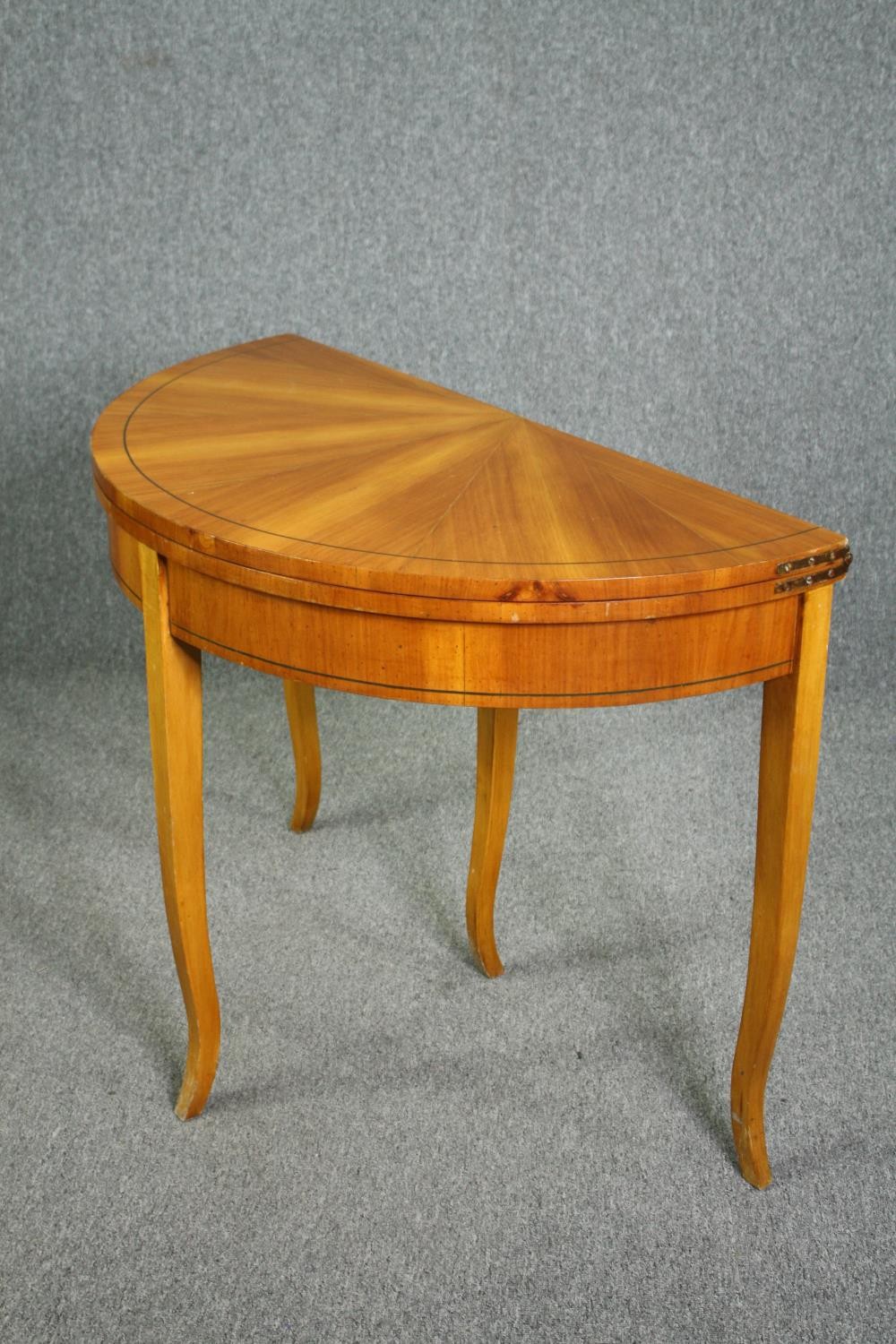 Tea table, late 19th century segment veneered birch with foldover top raised on slender cabriole - Image 3 of 7